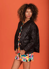 Load image into Gallery viewer, Puffer short coat (Jet Black) Chaton
