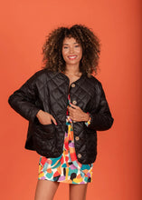 Load image into Gallery viewer, Puffer short coat (Jet Black) Chaton
