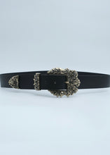 Load image into Gallery viewer, Priscila Black Leather SALT &amp; PEPPER
