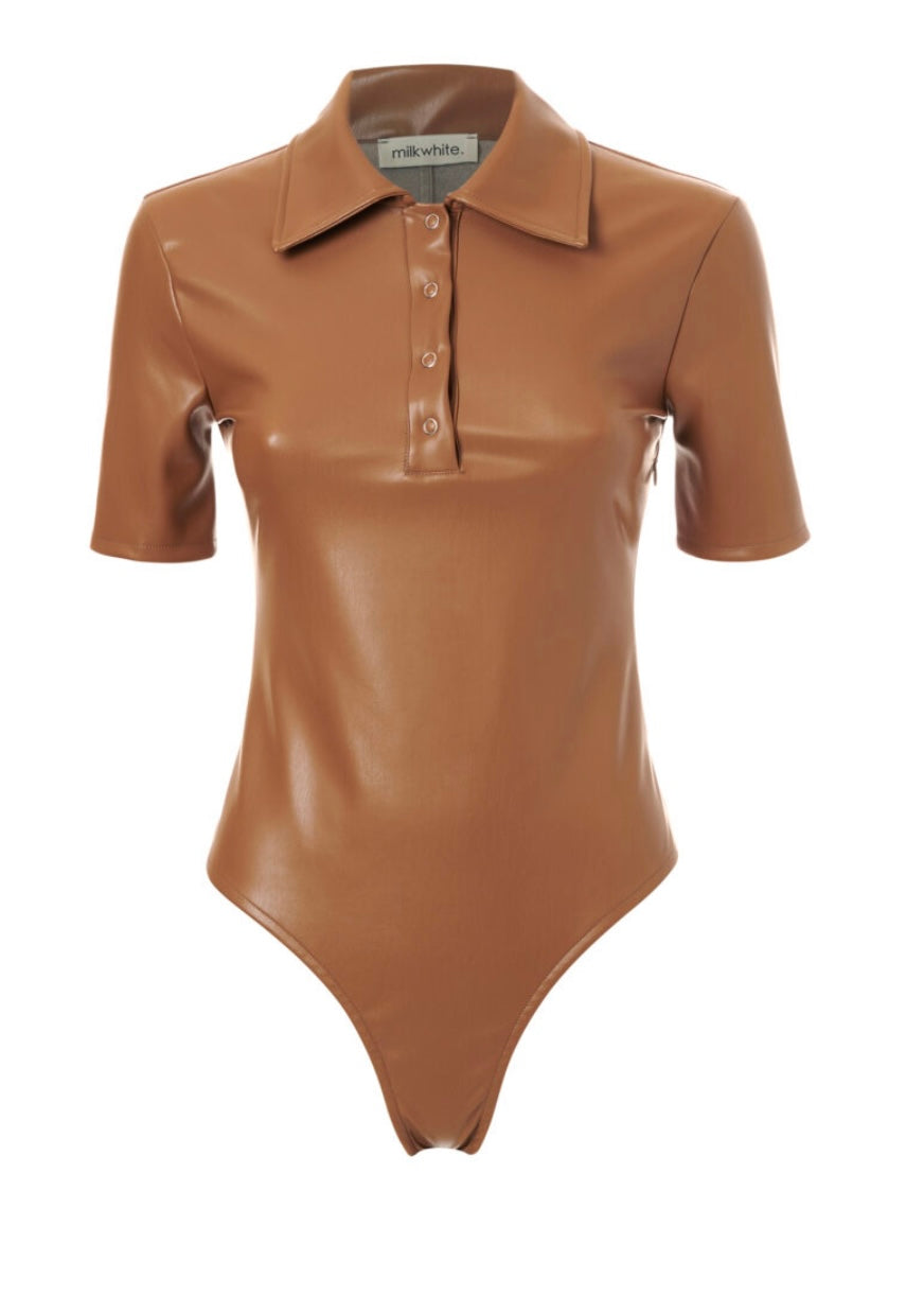 FAUX LEATHER BODYSUIT MILKWHITE (Camel)